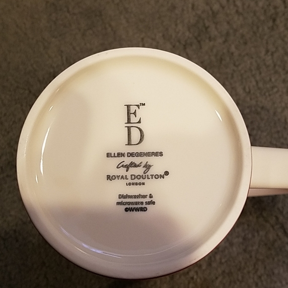 ED by Ellen DeGeneres coffee mug - Picture 2 of 4